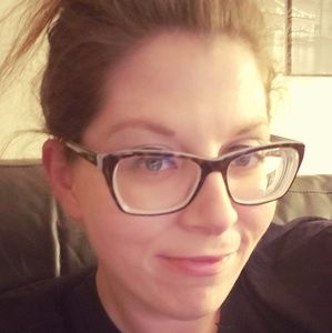 Meet your Posher, Heidi